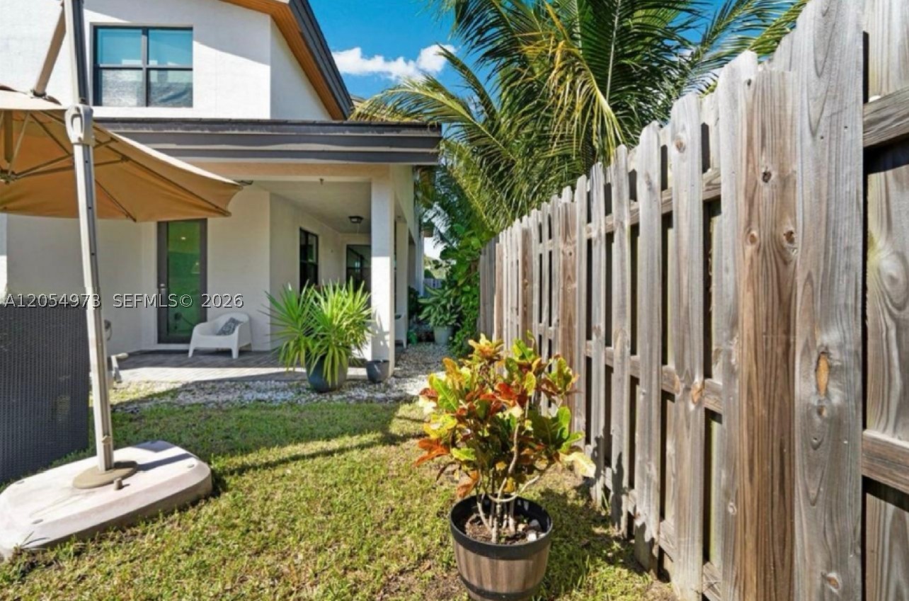 GRAND BAY SOUTH ESTATES - Residential