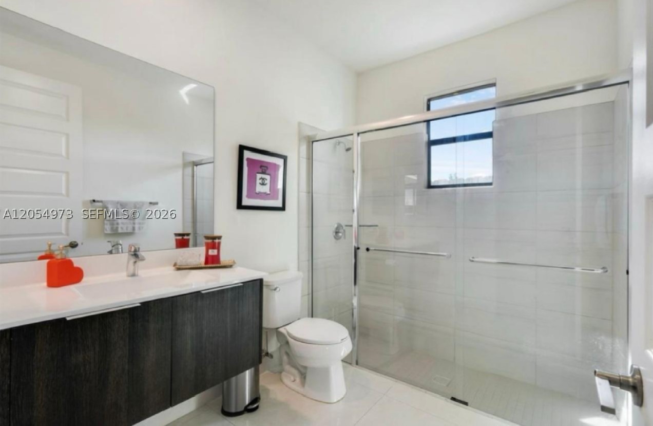 GRAND BAY SOUTH ESTATES - Residential