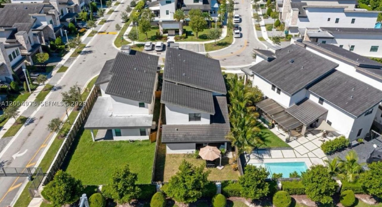 GRAND BAY SOUTH ESTATES - Residential