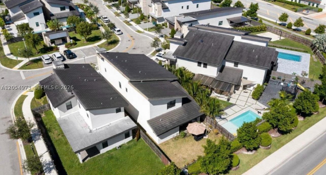 GRAND BAY SOUTH ESTATES - Residential