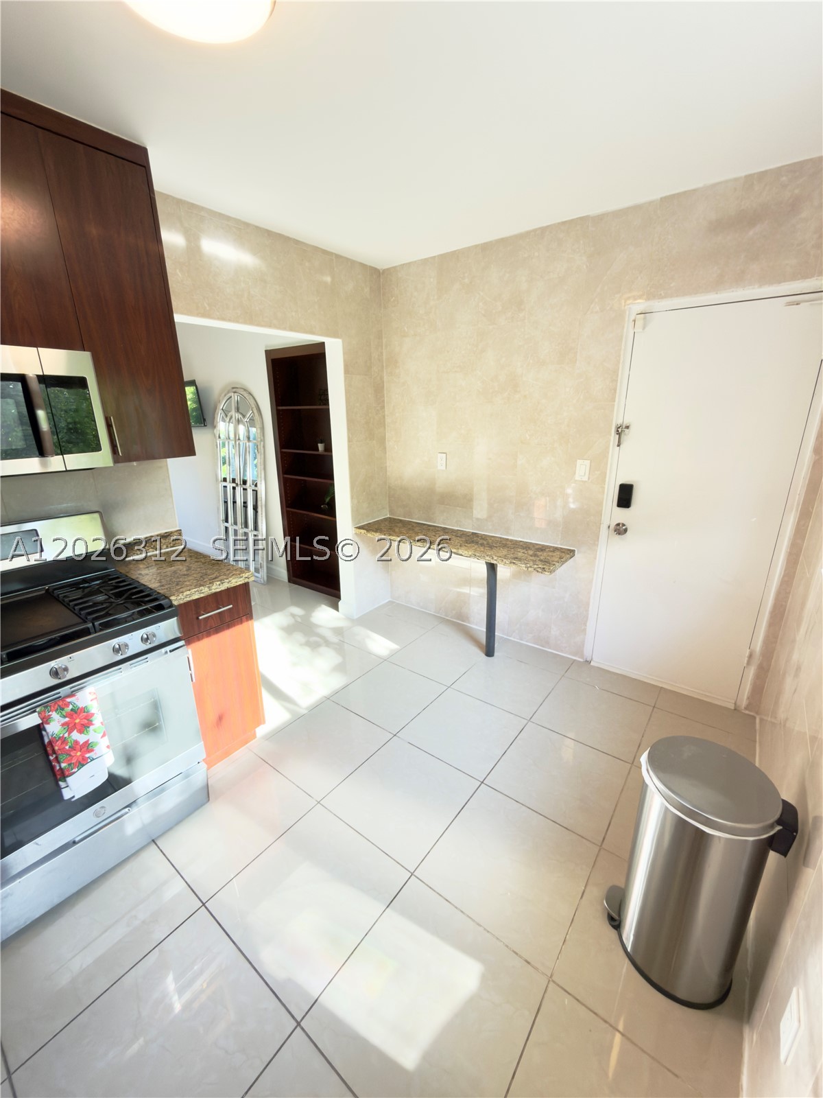 BAY HARBOR ISLAND - Residential Lease