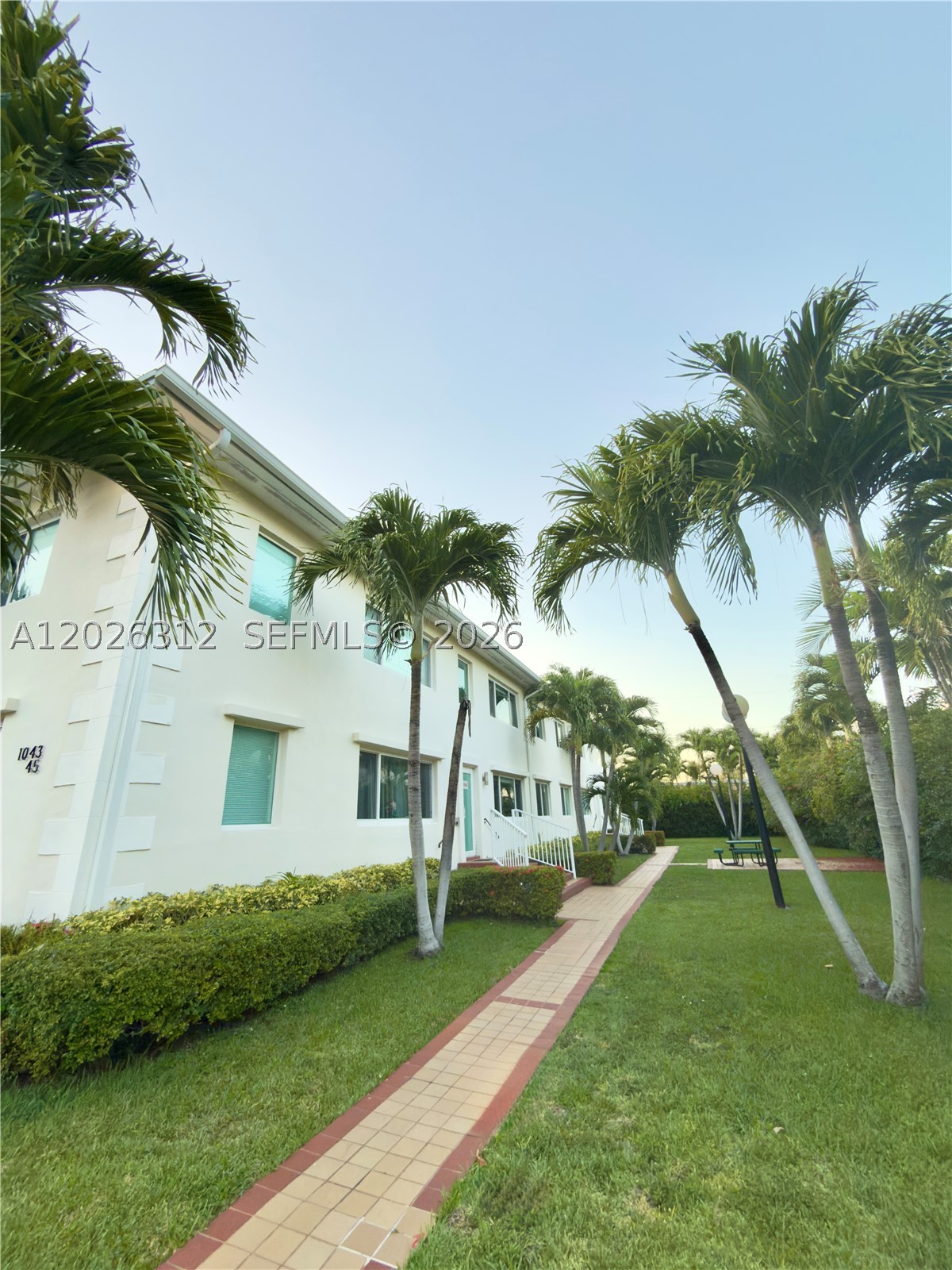 BAY HARBOR ISLAND - Residential Lease