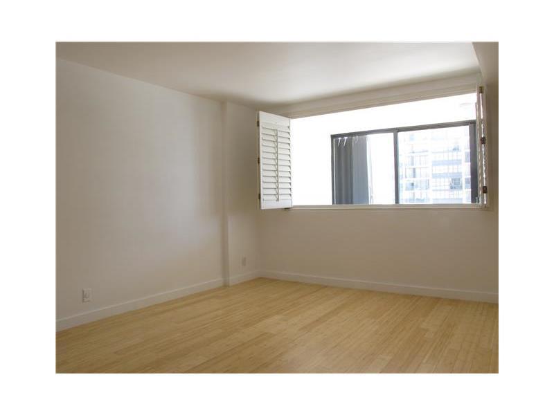 BRICKELL PLACE PHASE II C - Residential Lease