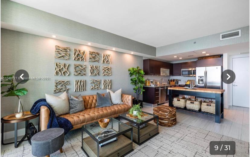 THE PLAZA 901 BRICKELL CO - Residential Lease