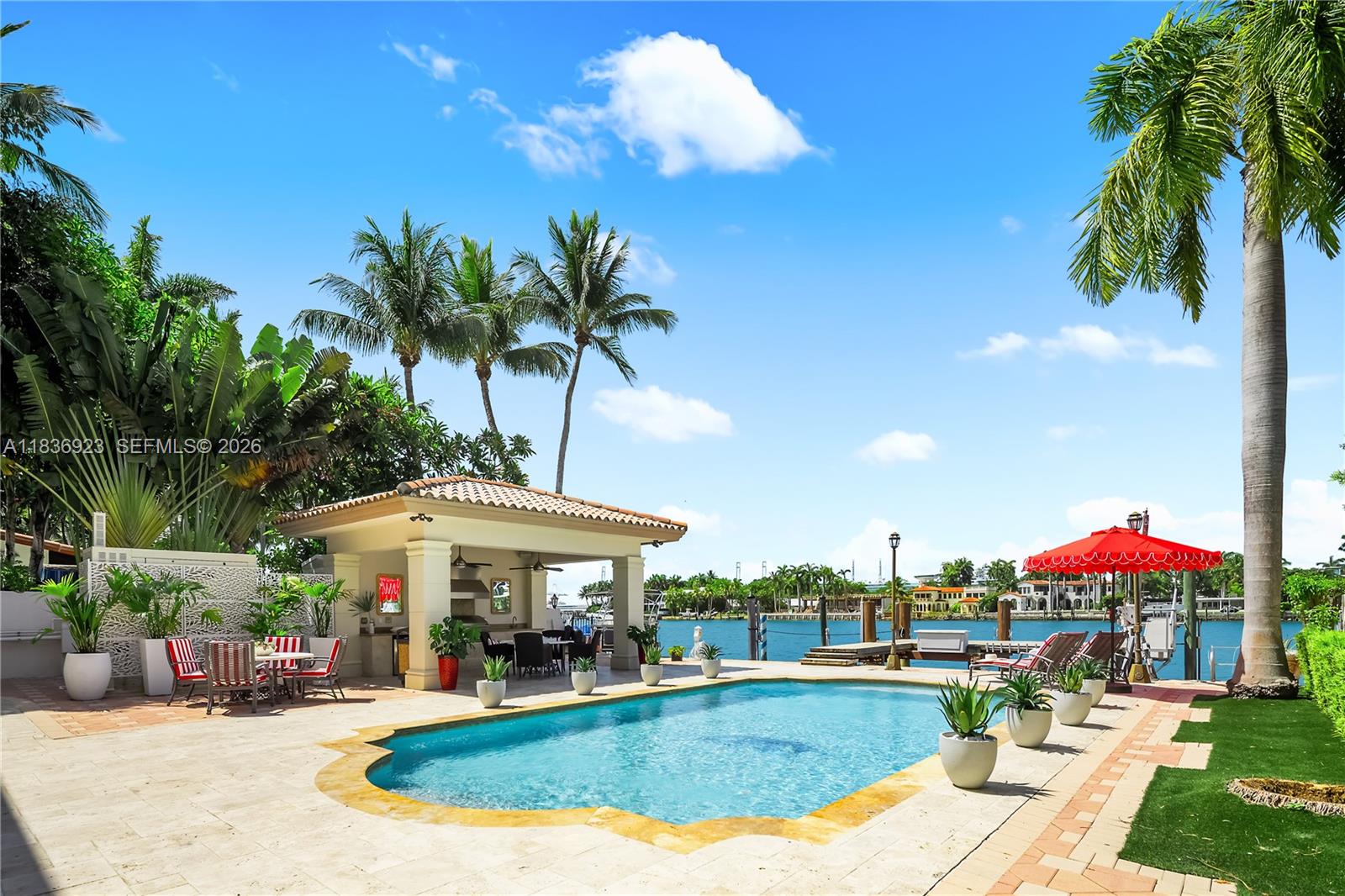 HIBISCUS ISLAND - Residential