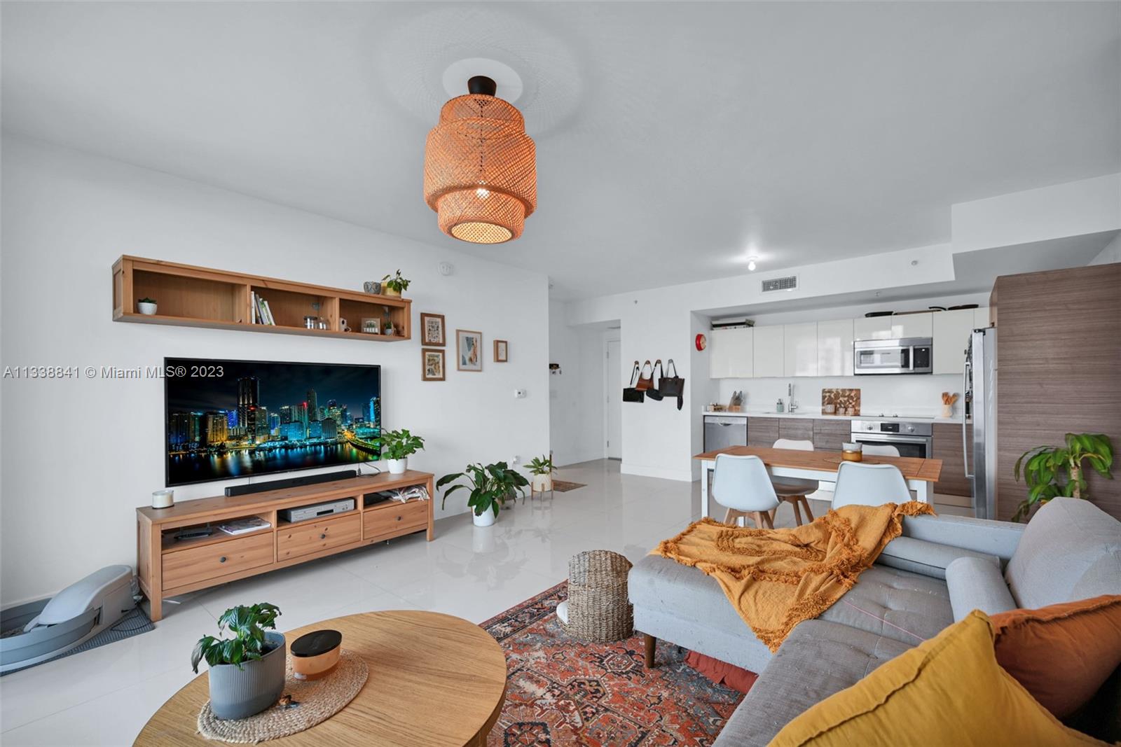 BRICKELL TEN CONDO - Residential