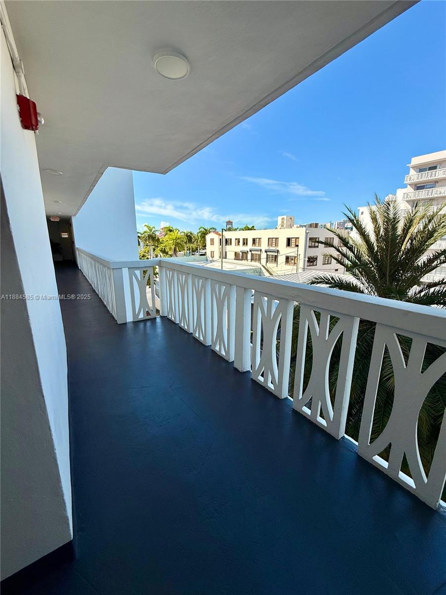 41ST STREET BUSINESS SUB - Residential