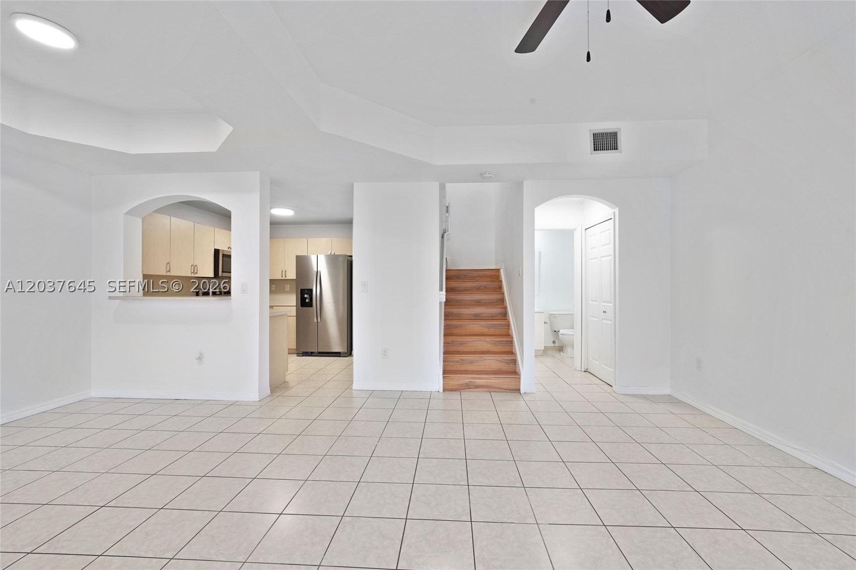 HAMPTON ISLES CONDO - Residential