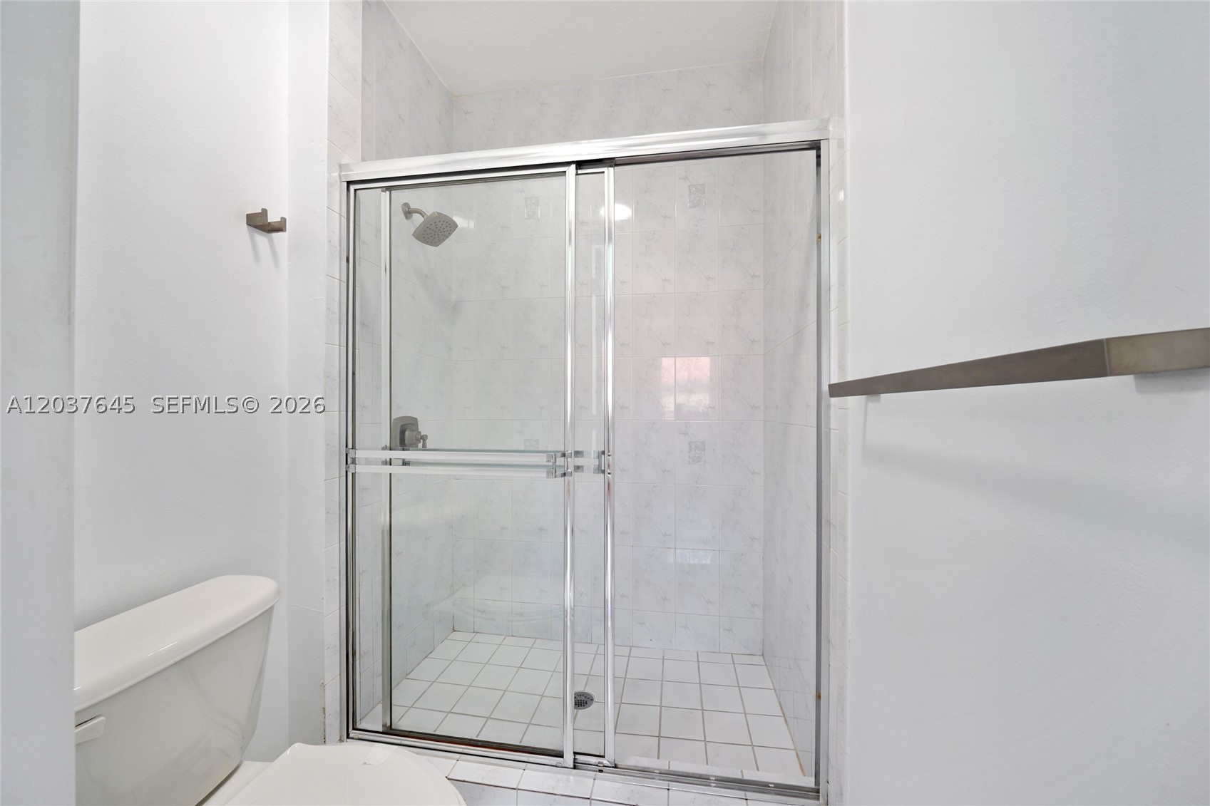 HAMPTON ISLES CONDO - Residential