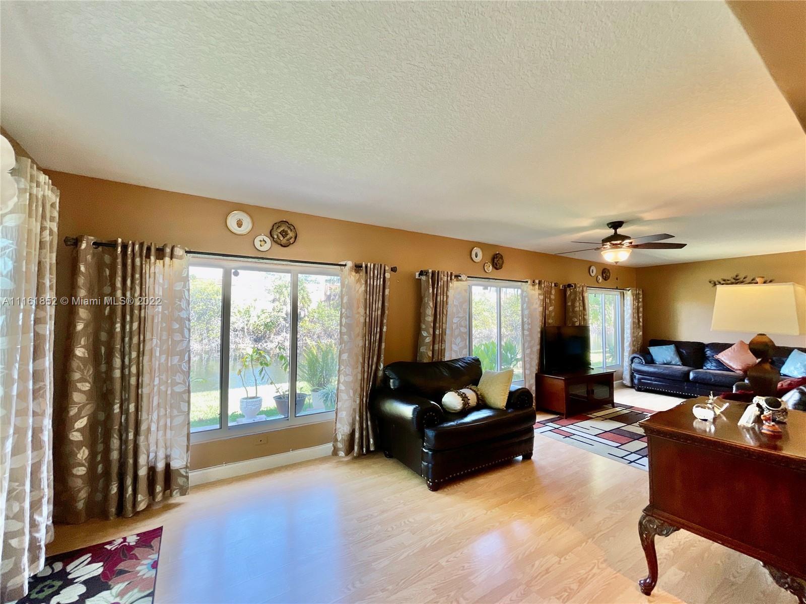 MAINLANDS OF TAMARAC LAKE - Residential