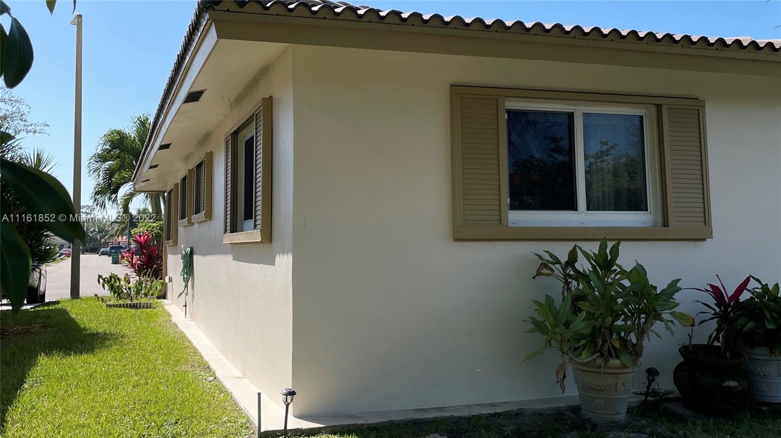 MAINLANDS OF TAMARAC LAKE - Residential