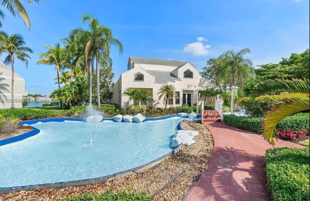 SUMMER LAKE CONDO - Residential Lease