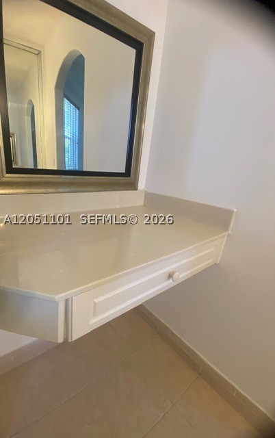 SAVANNAH AT DORAL - Residential Lease