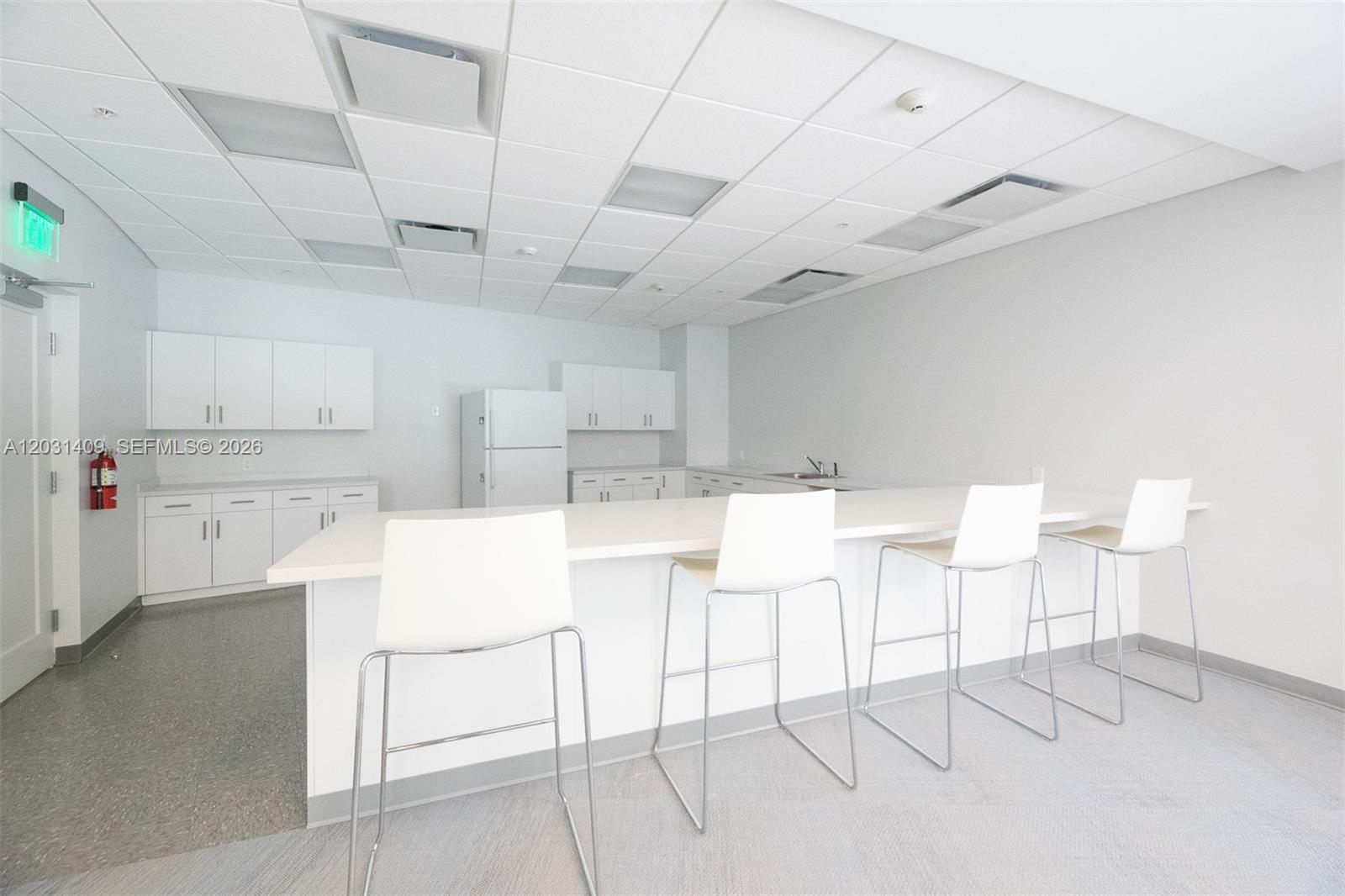 OLYMPUS CONDO PHASE - Residential Lease