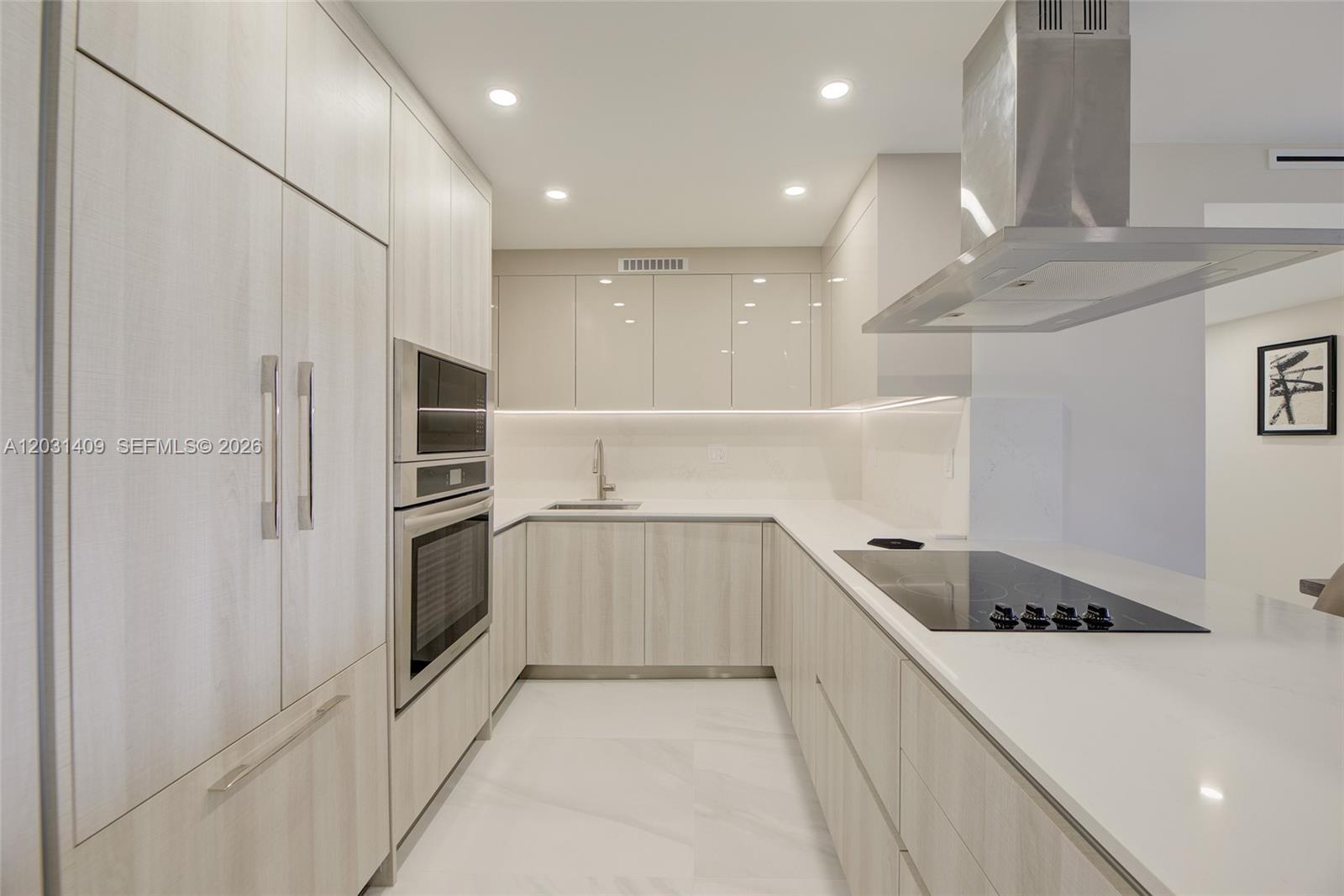 OLYMPUS CONDO PHASE - Residential Lease