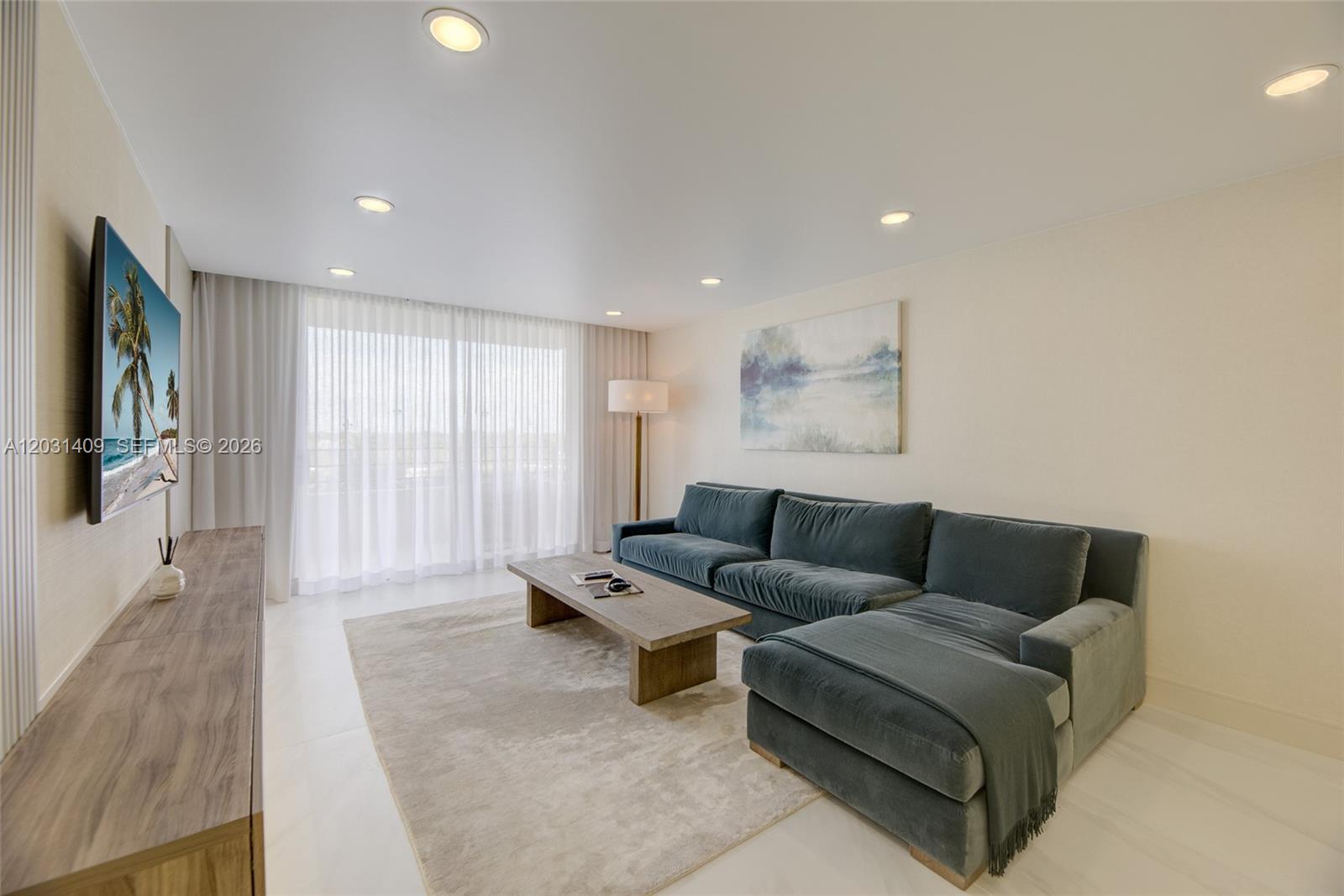 OLYMPUS CONDO PHASE - Residential Lease