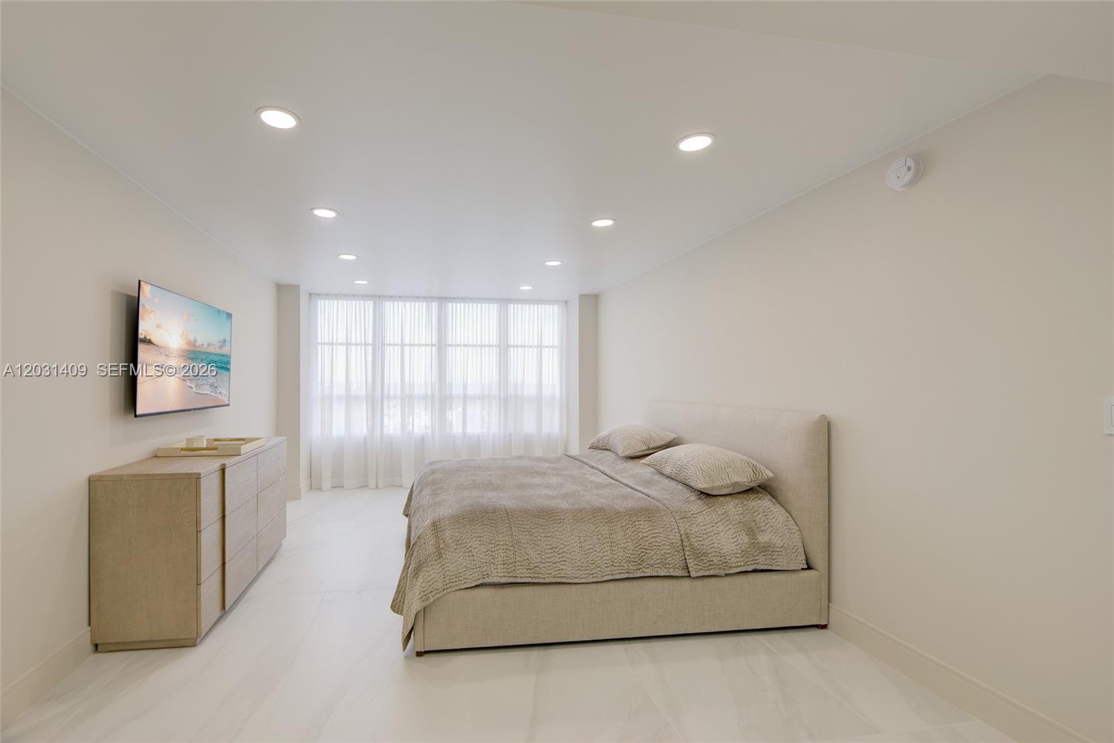 OLYMPUS CONDO PHASE - Residential Lease