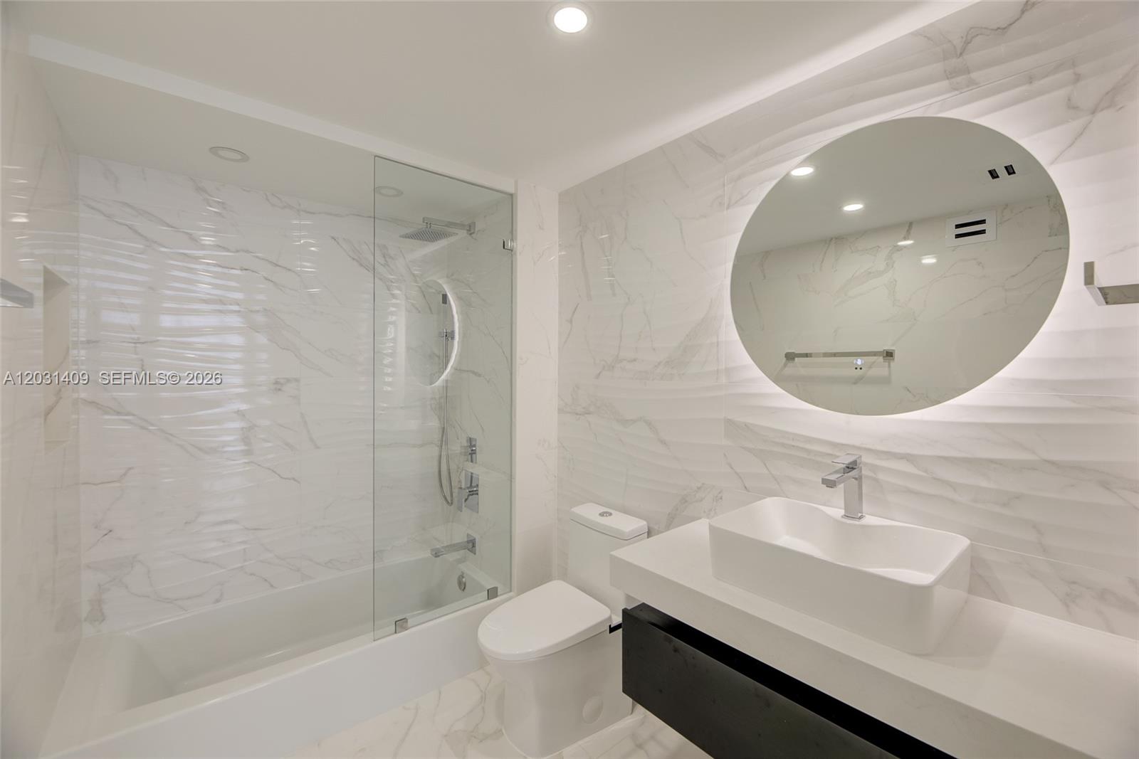 OLYMPUS CONDO PHASE - Residential Lease