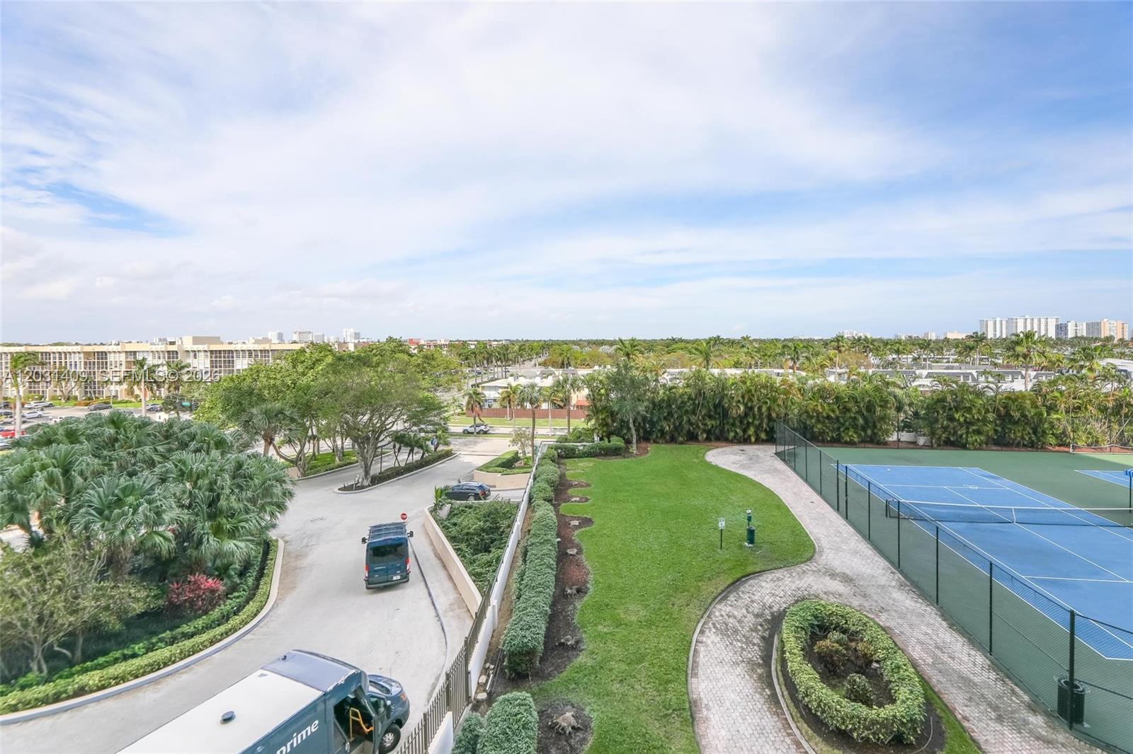 OLYMPUS CONDO PHASE - Residential Lease