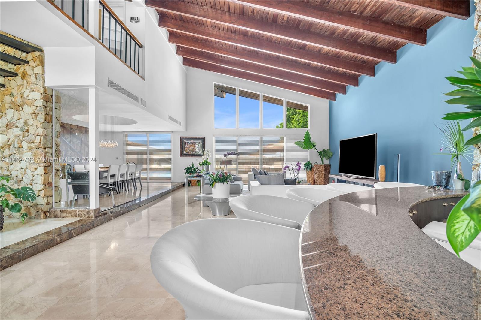 KEYSTONE ISLAND - Residential