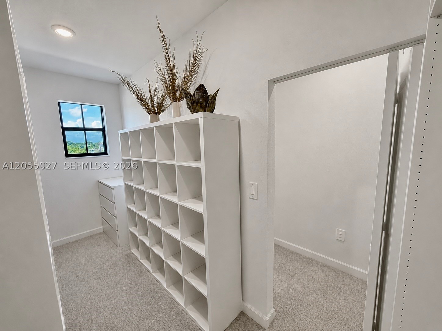 ESTATES AT SILVER PALM - Residential