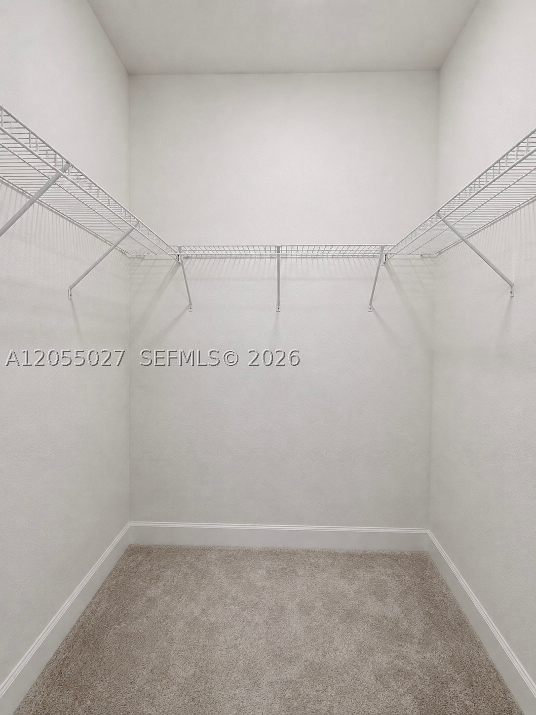 ESTATES AT SILVER PALM - Residential