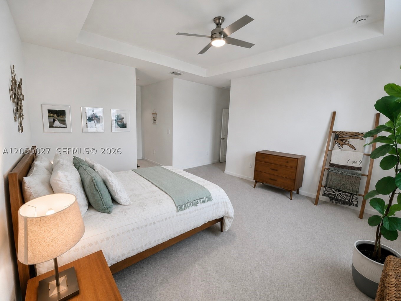 ESTATES AT SILVER PALM - Residential