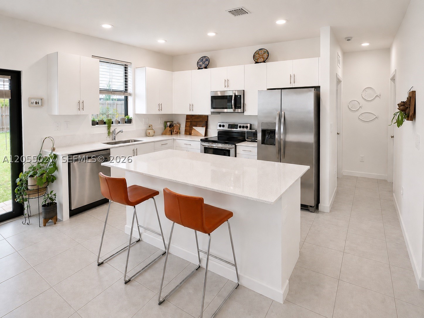 ESTATES AT SILVER PALM - Residential