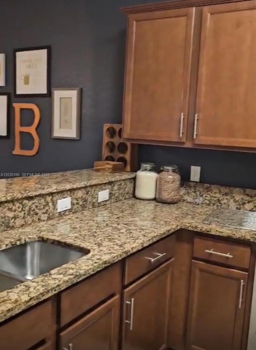 ADAGIO AT CENTRAL PARK CO - Residential