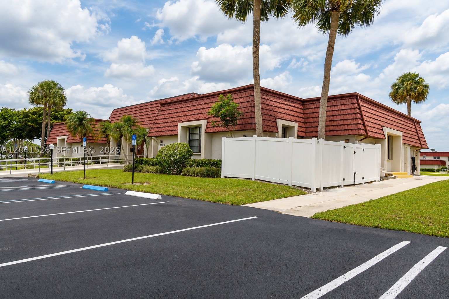 GREENWAY VILLAGE SOUTH CO - Residential