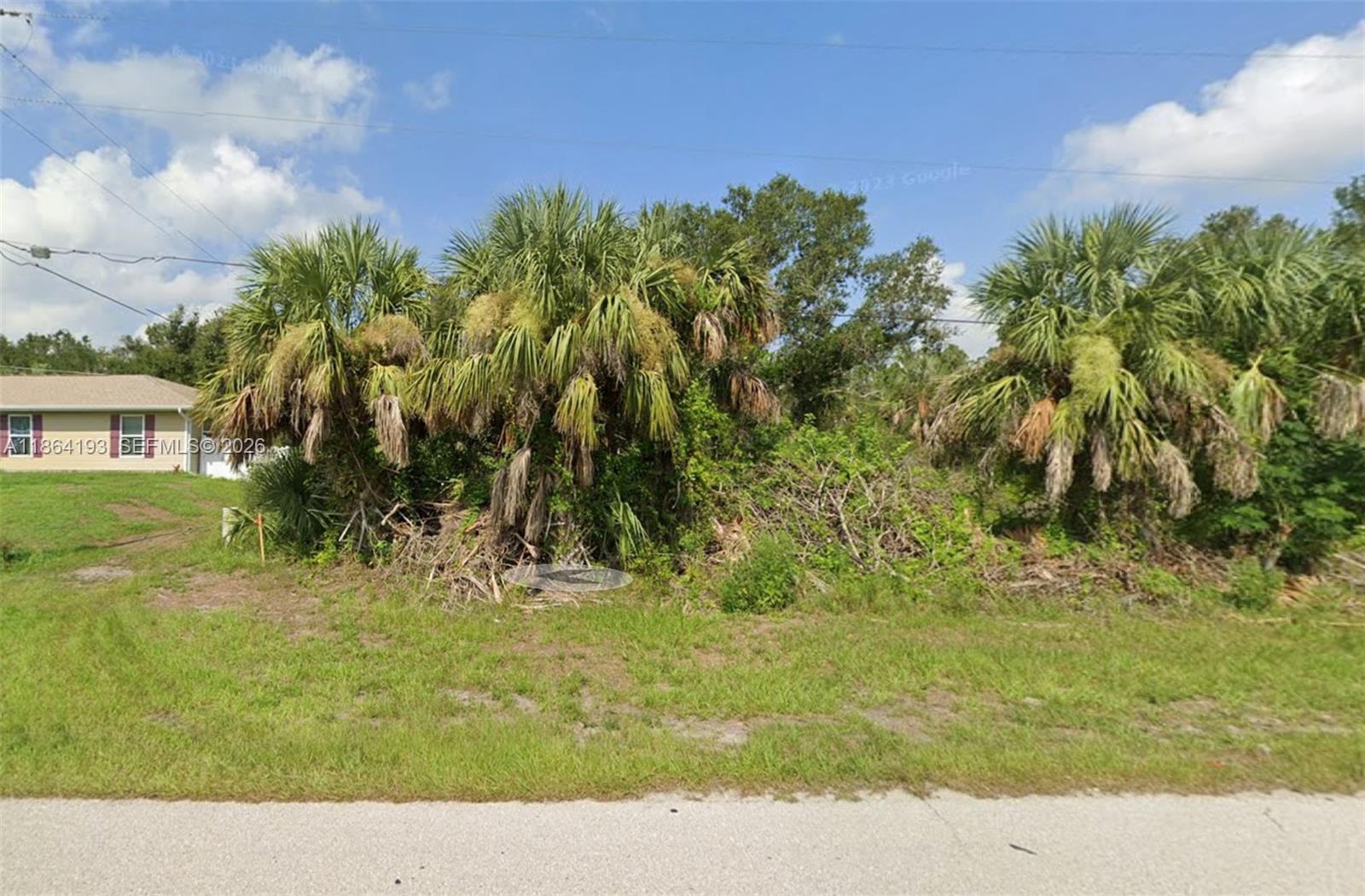 Punta Gorda - Land