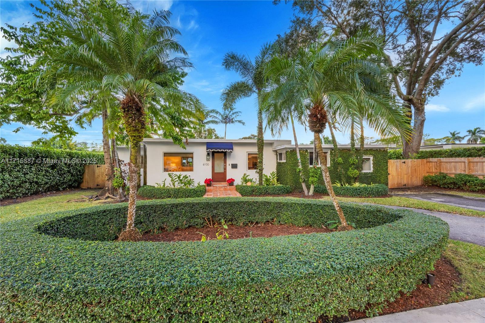 RIVIERA ESTATES 2ND ADDN - Residential