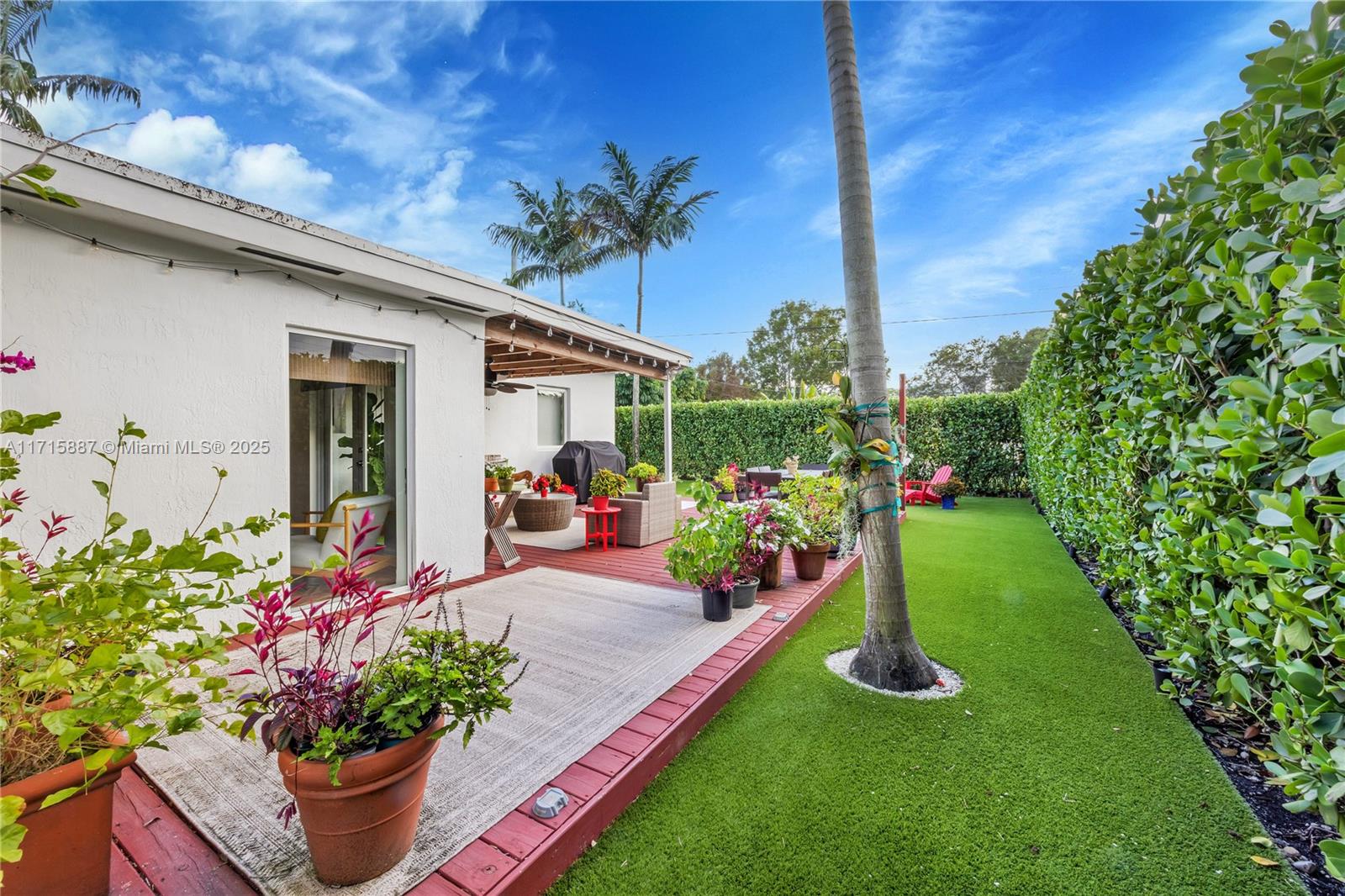 RIVIERA ESTATES 2ND ADDN - Residential