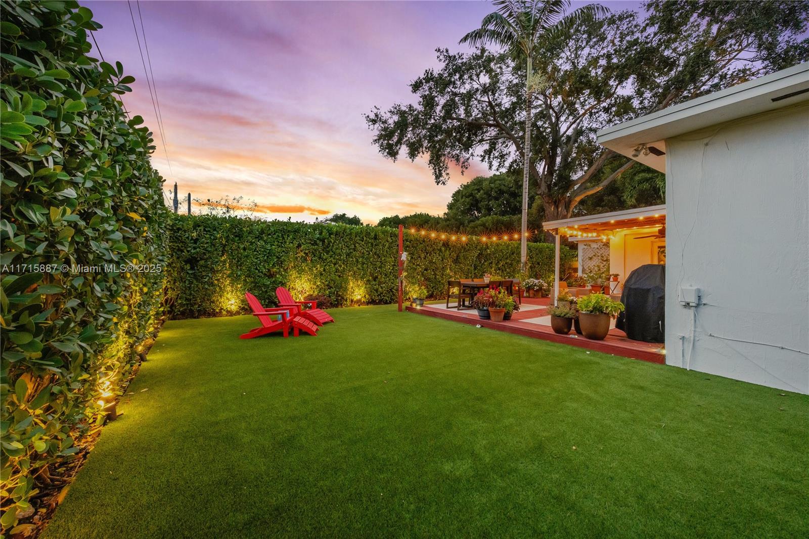 RIVIERA ESTATES 2ND ADDN - Residential