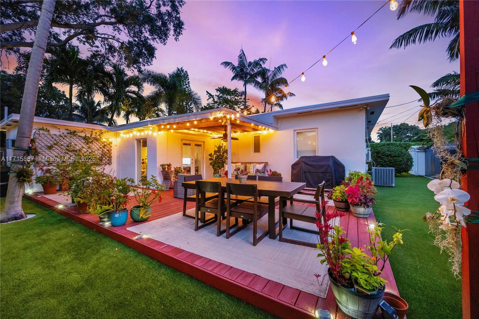 RIVIERA ESTATES 2ND ADDN - Residential