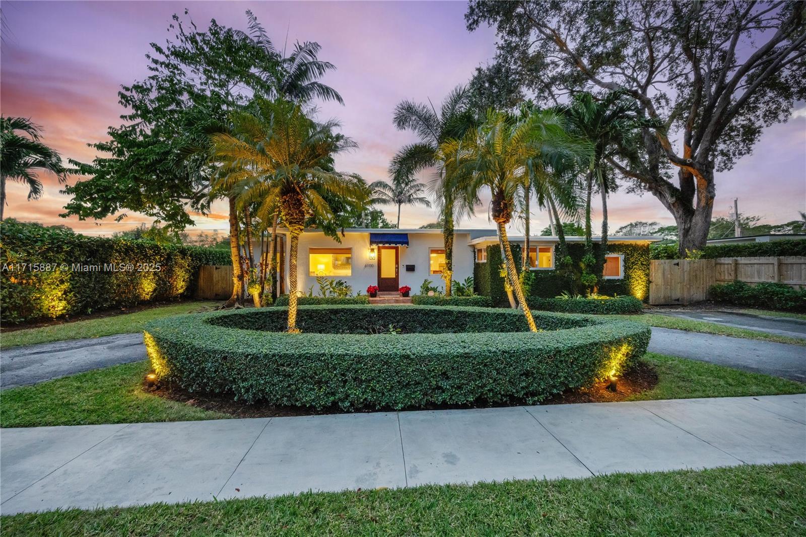 RIVIERA ESTATES 2ND ADDN - Residential