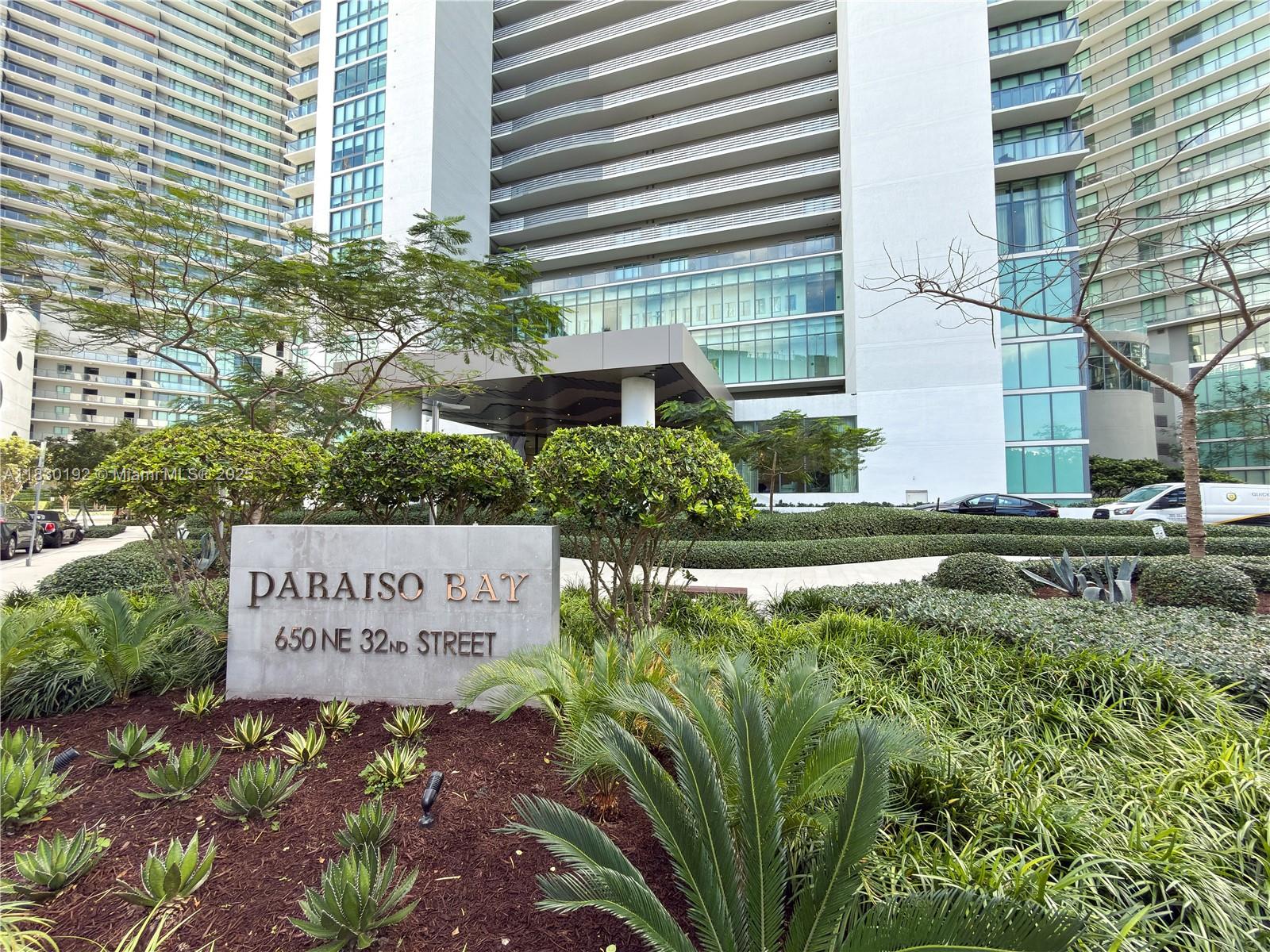 Lowest priced 2 bed/3 bath unit in Paraiso Bay without a doubt! Features include 24-hour concierge, private elevator, porcelain tiles, open kitchen w/Bosch appliances, quartz counters, views to pool, bay, and stunning palms. Generous size principal bedroom, bath w/double sinks, soaking tub, shower, black-out blinds, and custom closets. Second bedroom w/private bathroom, in addition, third full bathroom for guests.  Newly installed Bosch A/C. Complex features the best amenities money can buy: State-of-Art Gym, Meeting Rooms, Theater, Spa, Tennis Courts, Juice Bar, Kids Playroom, Bowling, Assigned Parking, Valet Parking, Pet Friendly, In-House Mgmt. and so much more. Close to Midtown, Wynwood, Miami Beach, & Brickell. Don't miss this final opportunity to buy under $800K  For private appointment please read Broker Remarks for instructions.