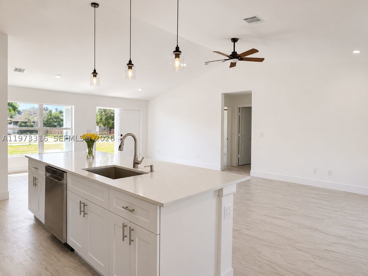 VERO LAKE ESTATES UNIT H- - Residential