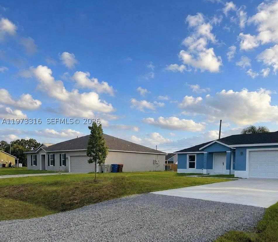 VERO LAKE ESTATES UNIT H- - Residential