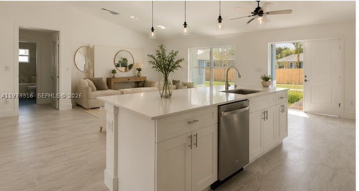 VERO LAKE ESTATES UNIT H- - Residential