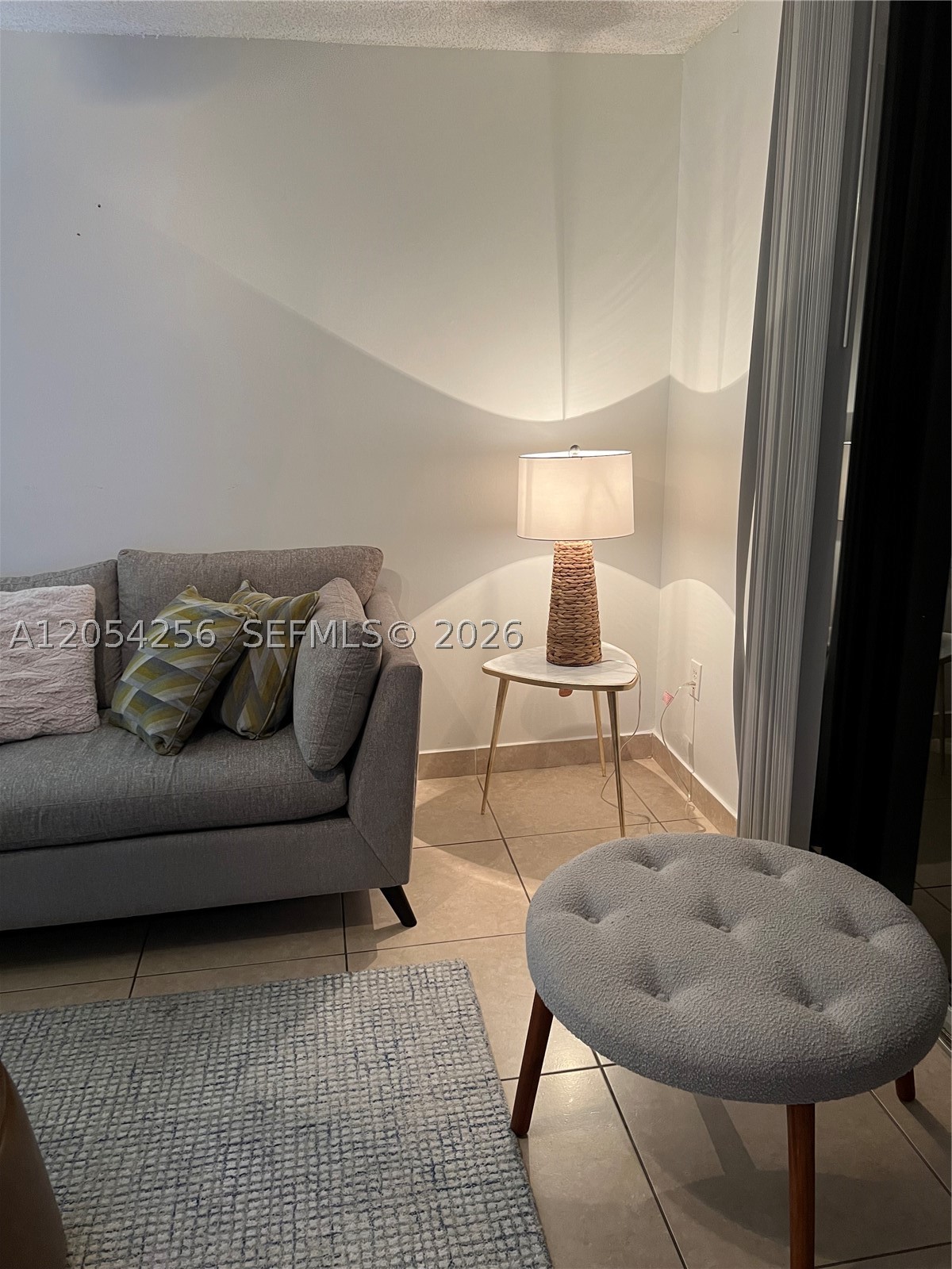 THE YACHT CLUB AT AVENTUR - Residential Lease