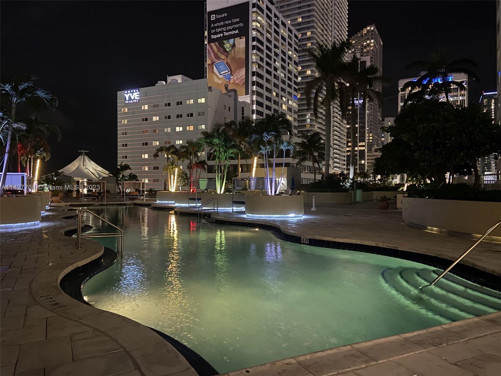 VIZCAYNE NORTH CONDO - Residential Lease
