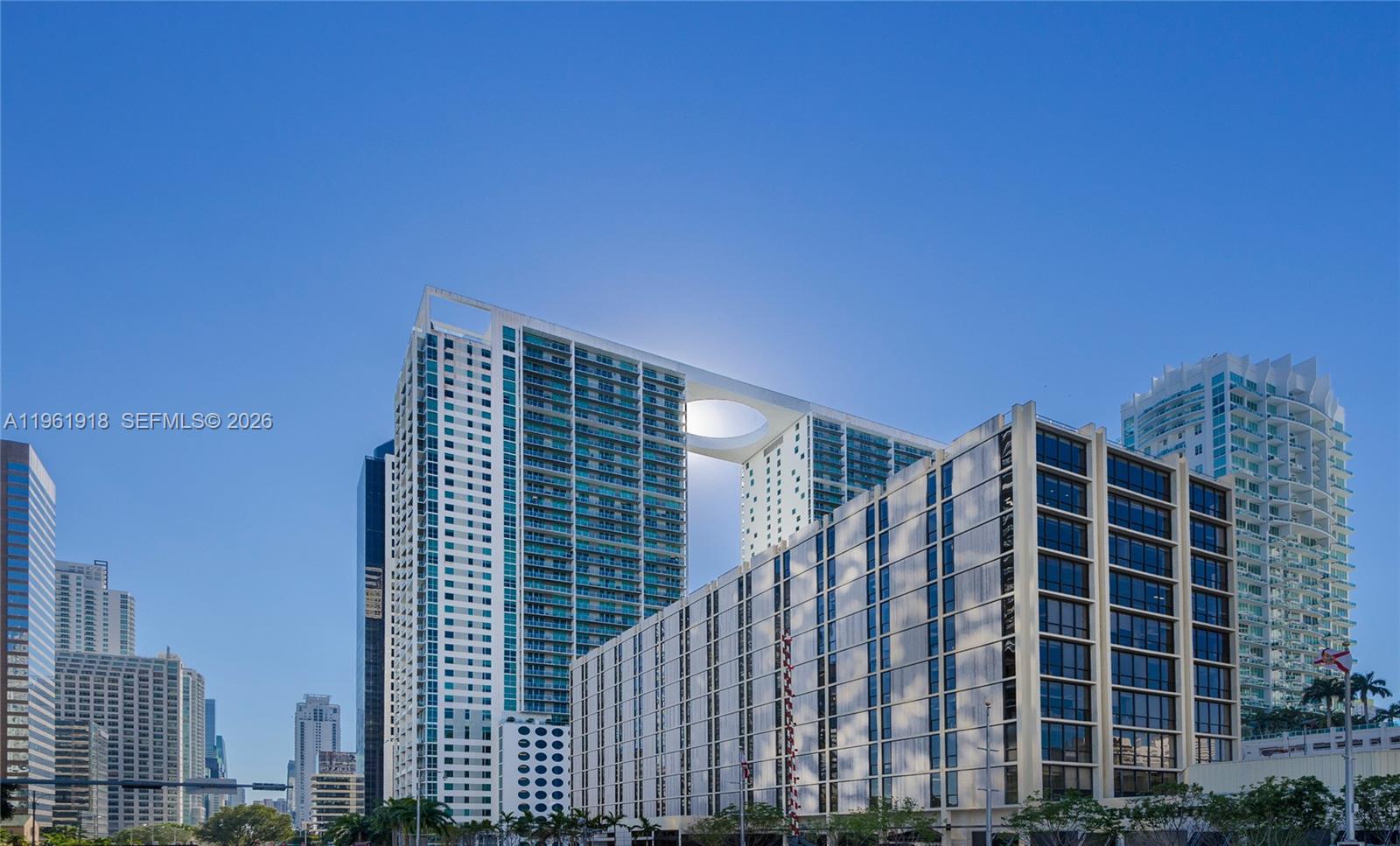 500 BRICKELL - Residential