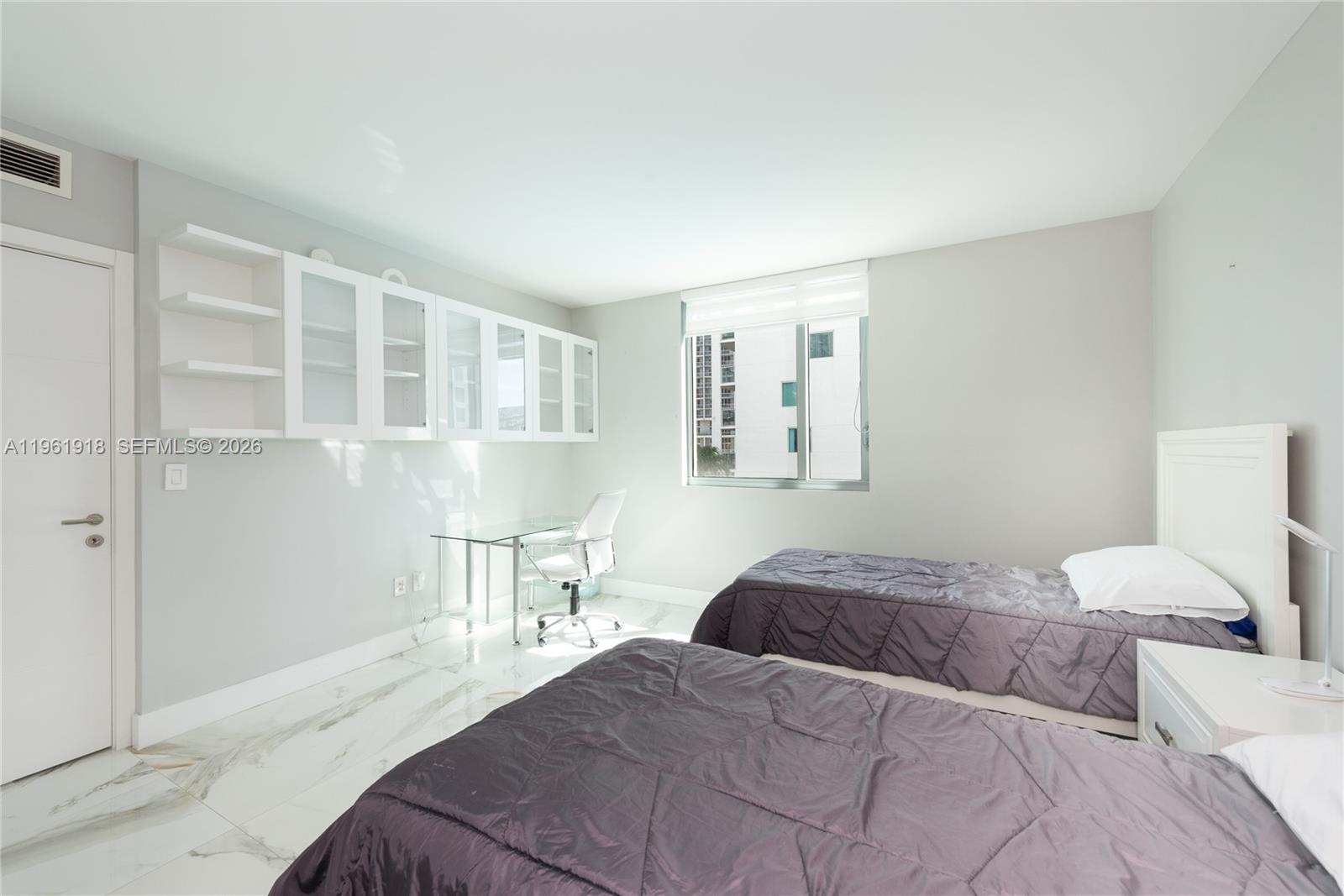 500 BRICKELL - Residential