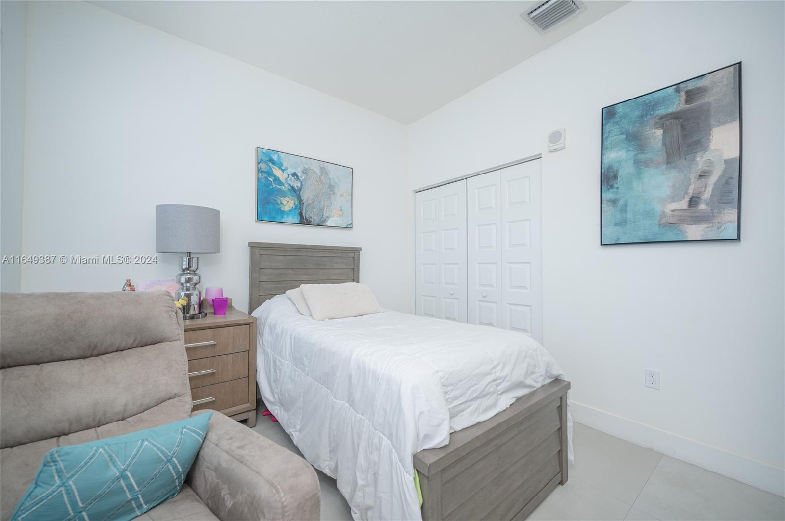 APEX AT PARK CENTRAL COND - Residential