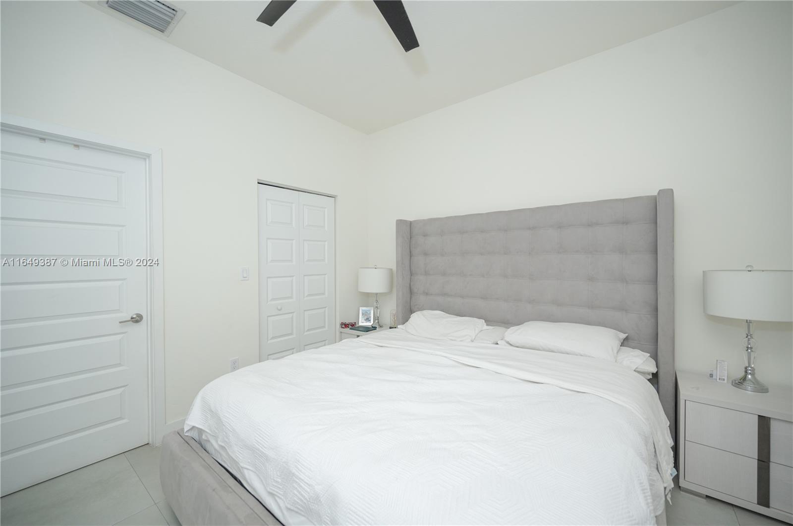 APEX AT PARK CENTRAL COND - Residential