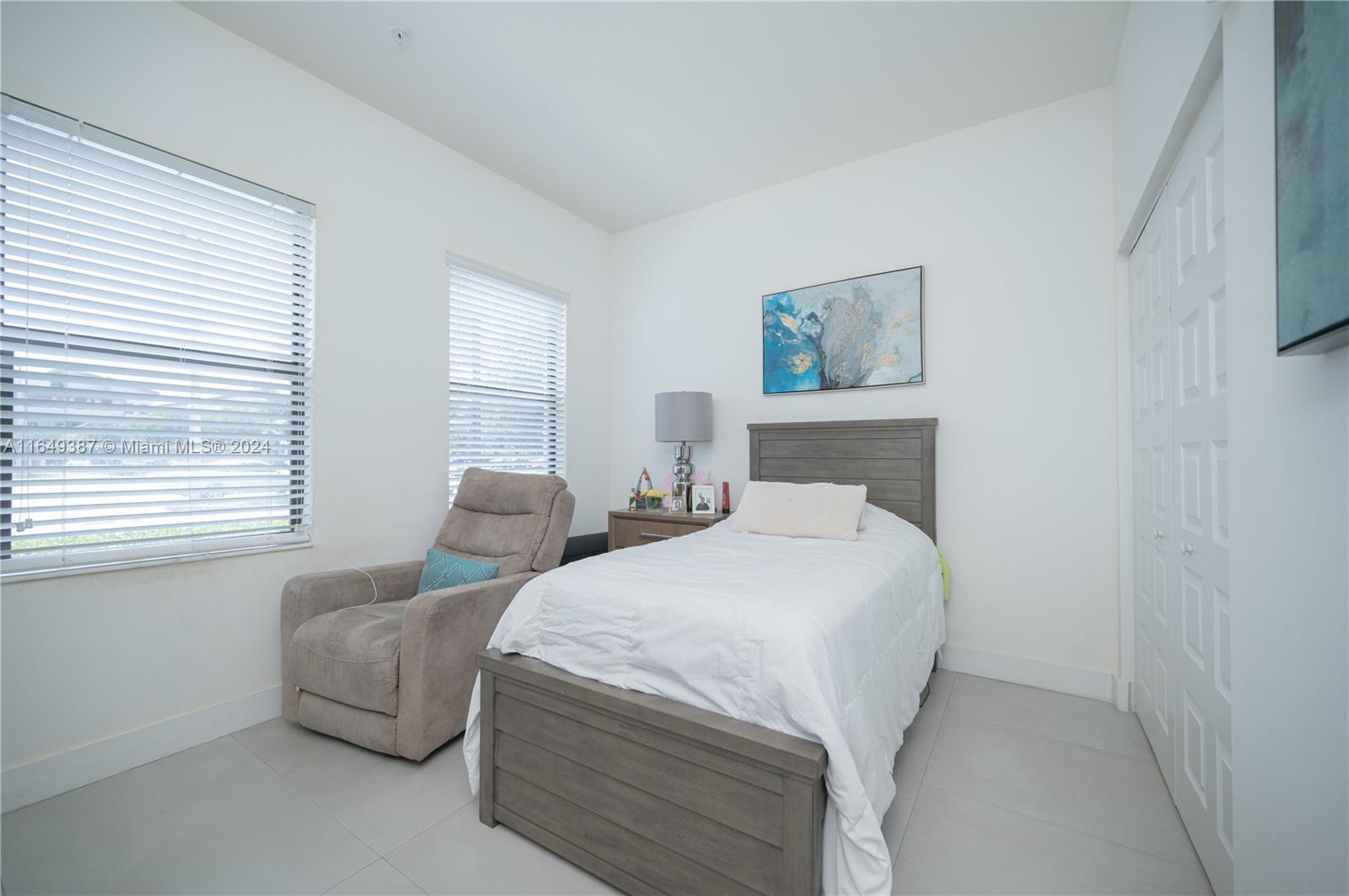 APEX AT PARK CENTRAL COND - Residential