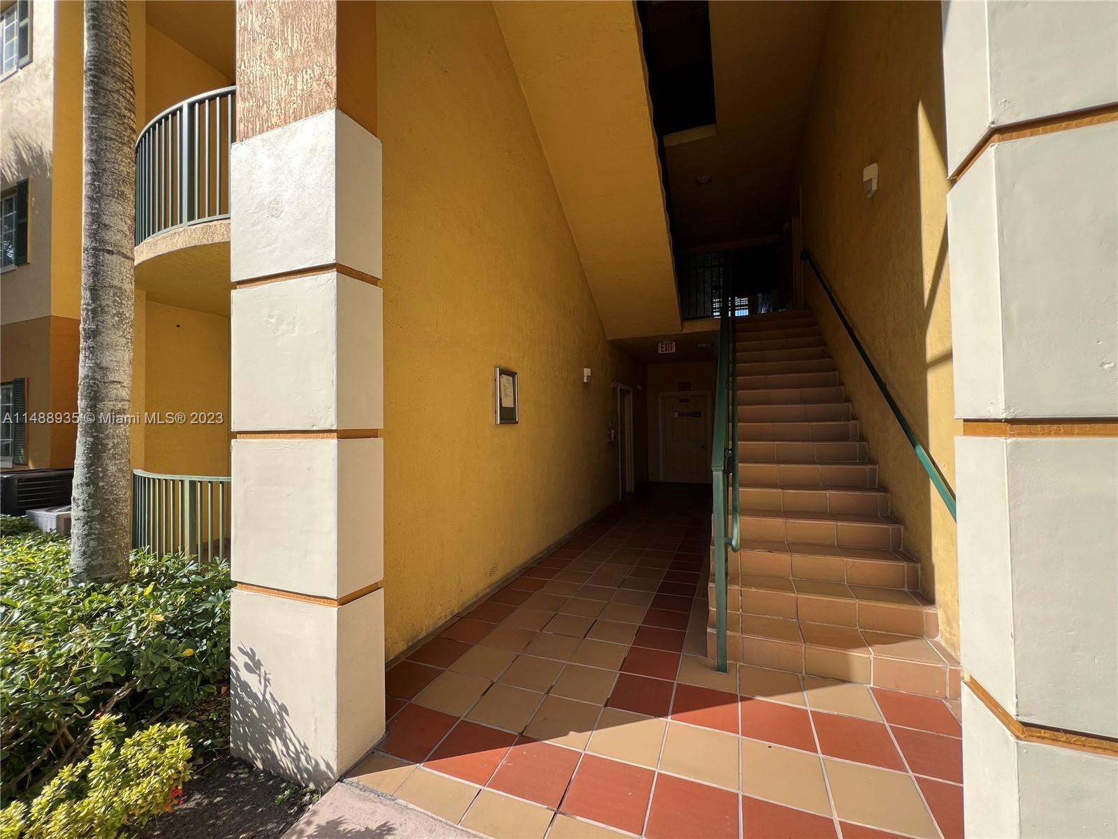 PALM GARDENS AT DORAL CON - Residential Lease