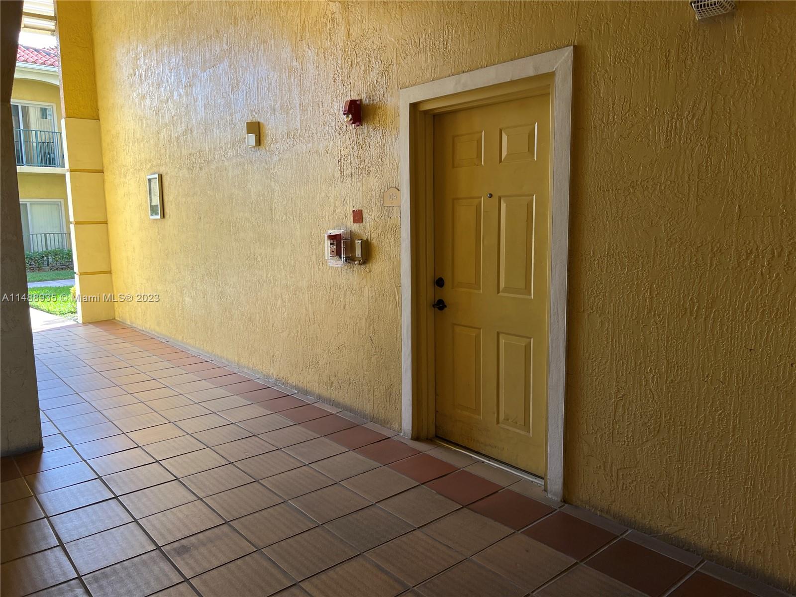 PALM GARDENS AT DORAL CON - Residential Lease