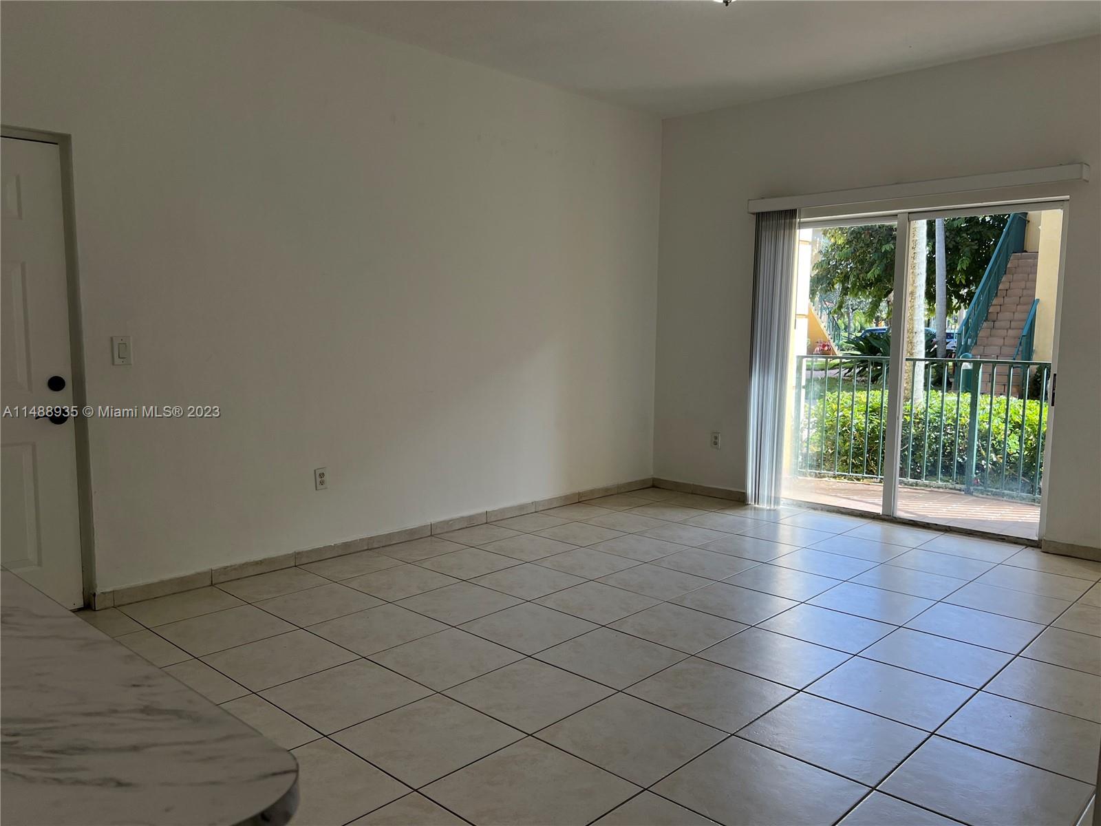 PALM GARDENS AT DORAL CON - Residential Lease